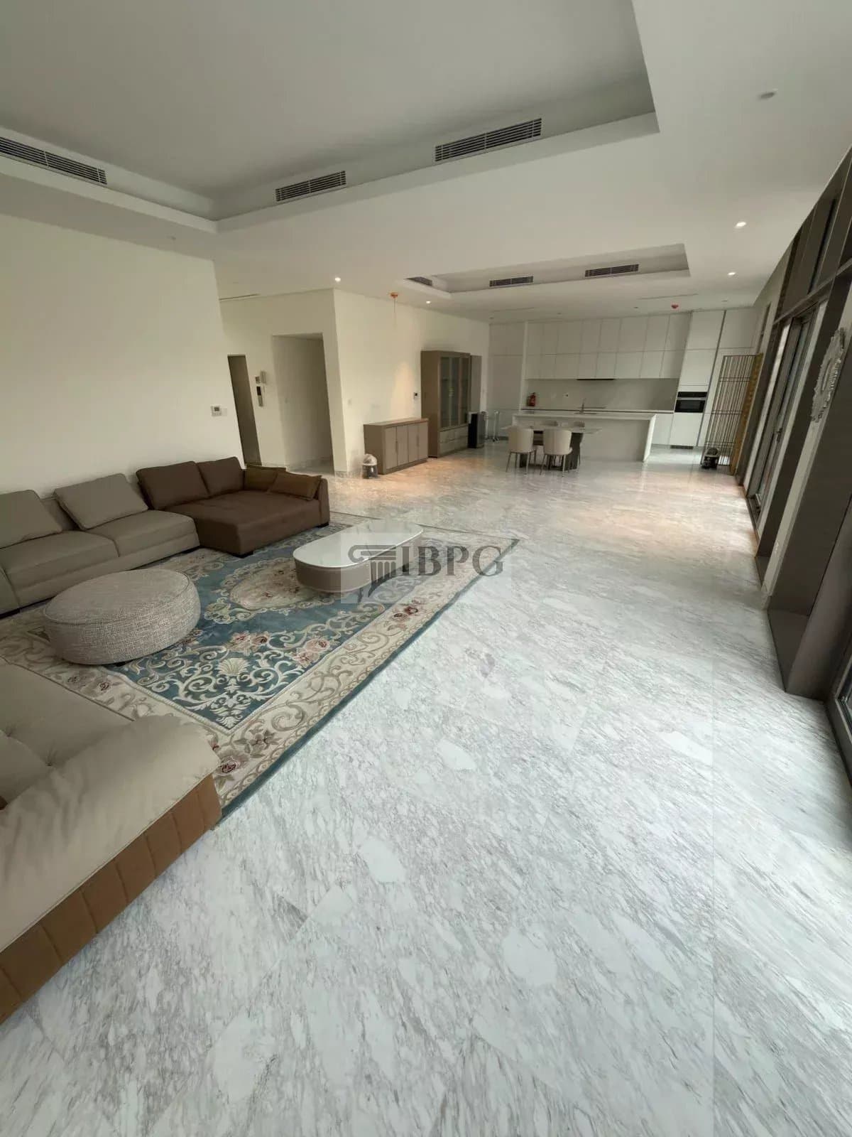 5-Bedroom Villa, MBR District 1, 4