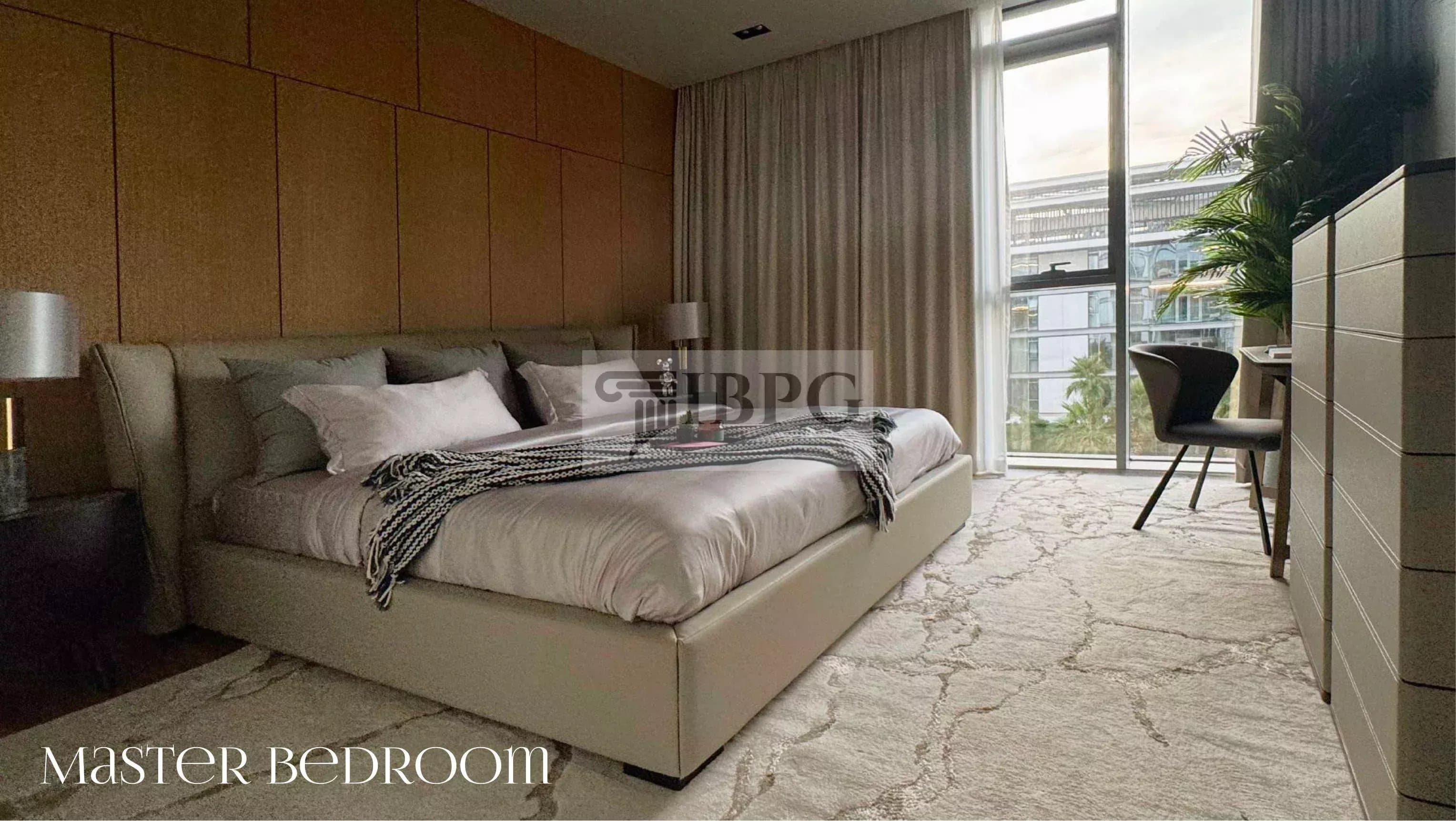 Luxurious 2-Bedroom Apartment in Vibrant Dubai 3