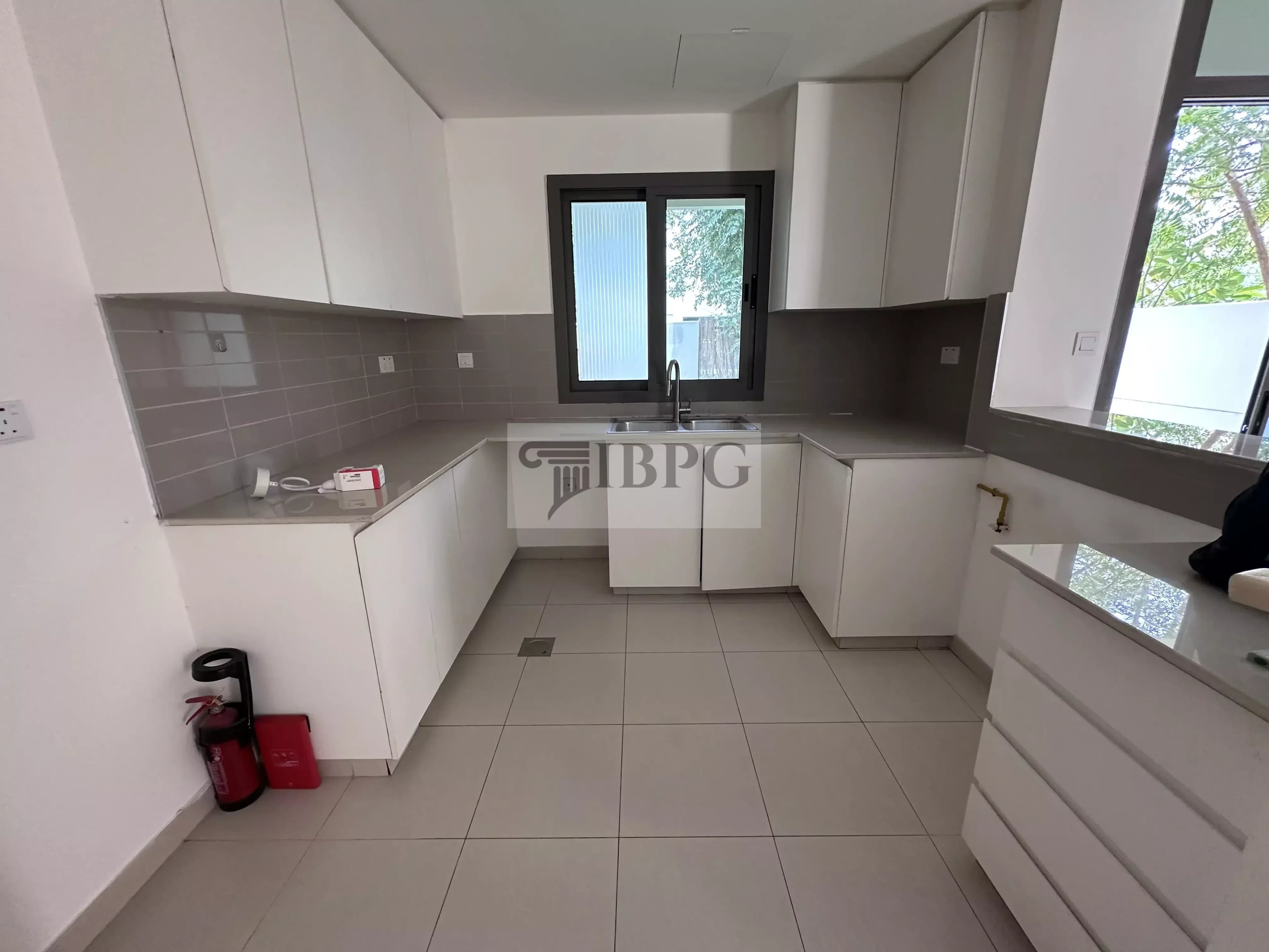 3BR +Maid Townhouse | Naseem Townsquare | Back To Back 5